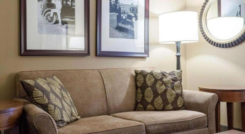 Comfort Suites Старквілл Екстер'єр фото