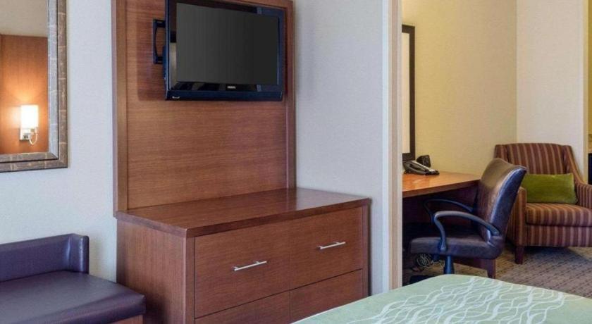 Comfort Suites Старквілл Екстер'єр фото