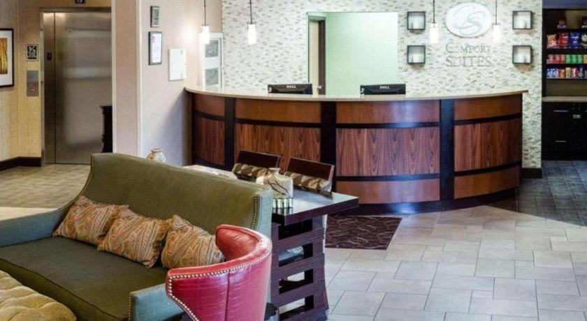 Comfort Suites Старквілл Екстер'єр фото